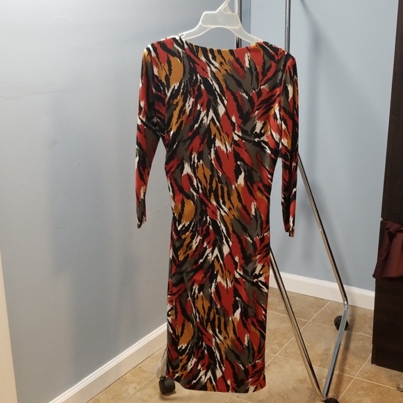 Dress - Picture 2 of 3